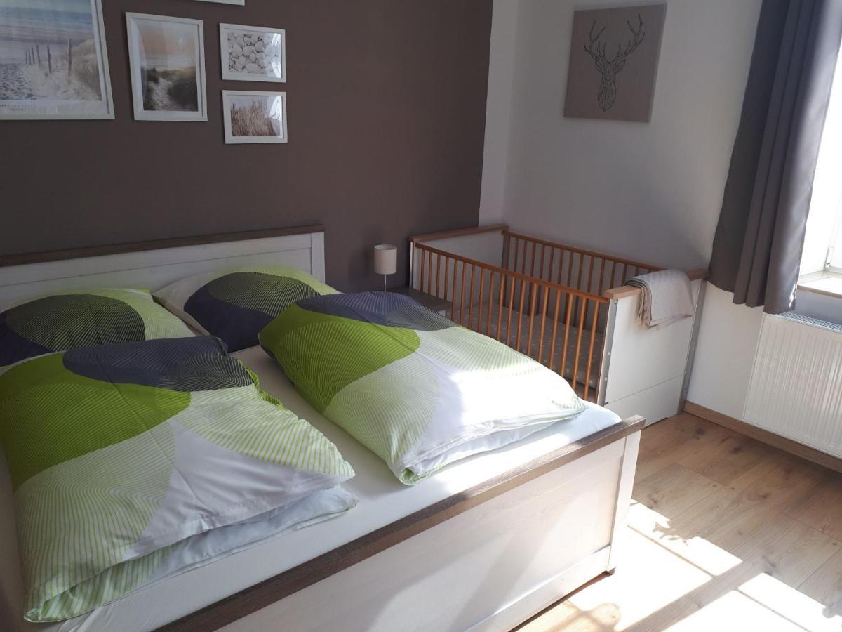 Ferienwohnung Auf Einem Gutshof Nordenham Exteriör bild